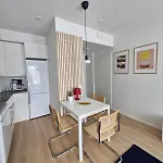 Διαμέρισμα Cozy One-bedroom With Sauna *