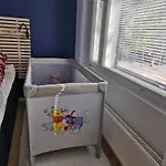 Διαμέρισμα Cozy One-bedroom With Sauna *