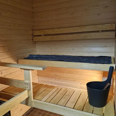 Cozy One-bedroom With Sauna Apartman *